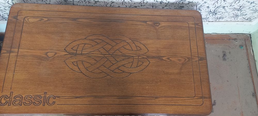 СРОЧНО продается журнальный стол