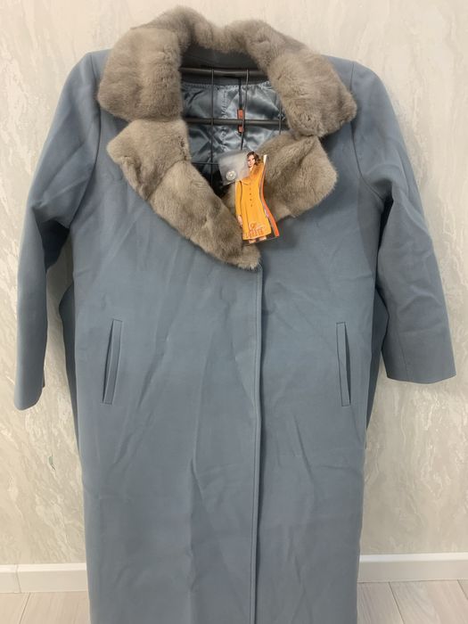 Продается пальто новое