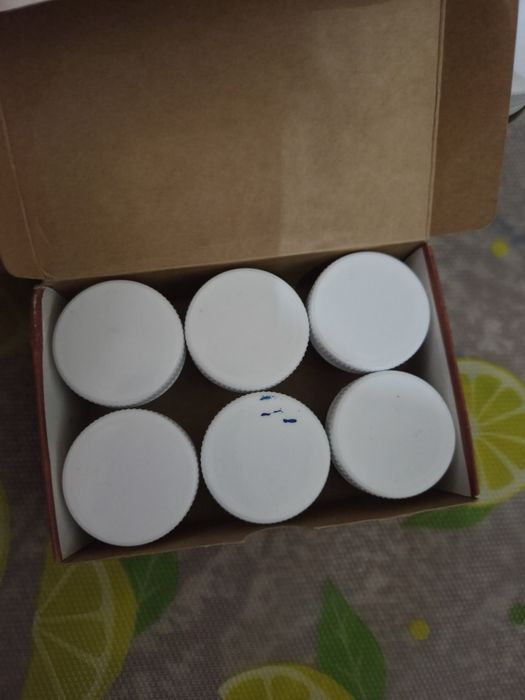 Продаются акриловые краски + краски по ткани