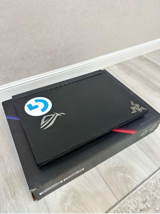 Игровой ноутбук ASUS ROG STRIX