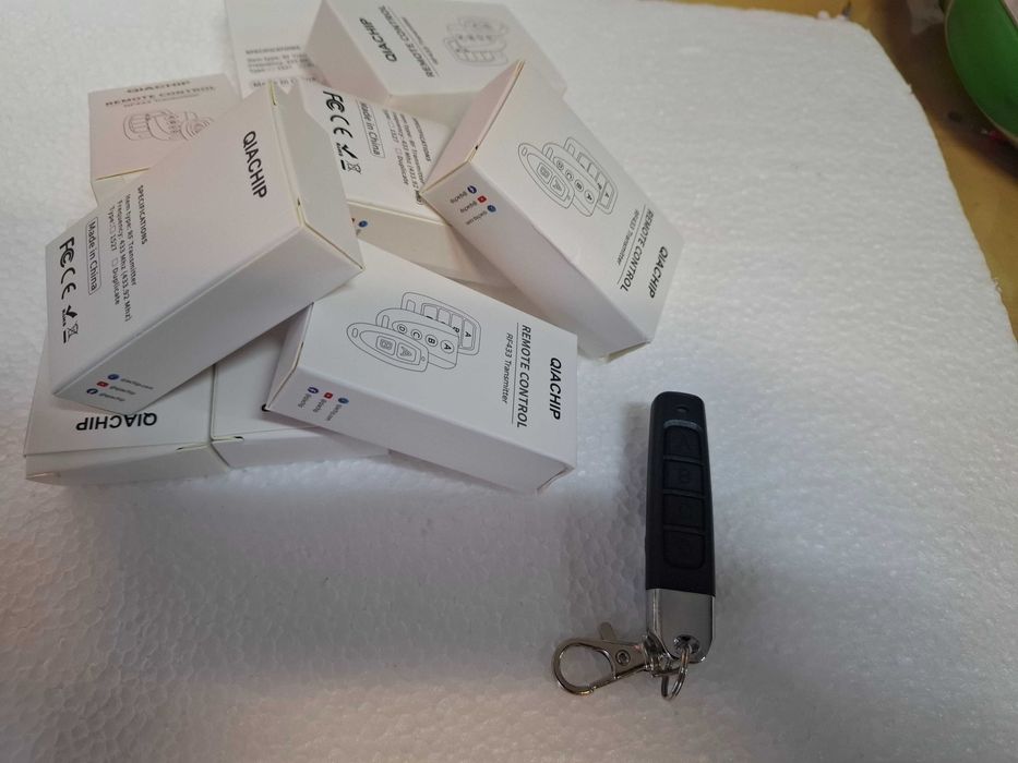 Самообучаващо дистанционно управление 4 бут. 433 MHZ