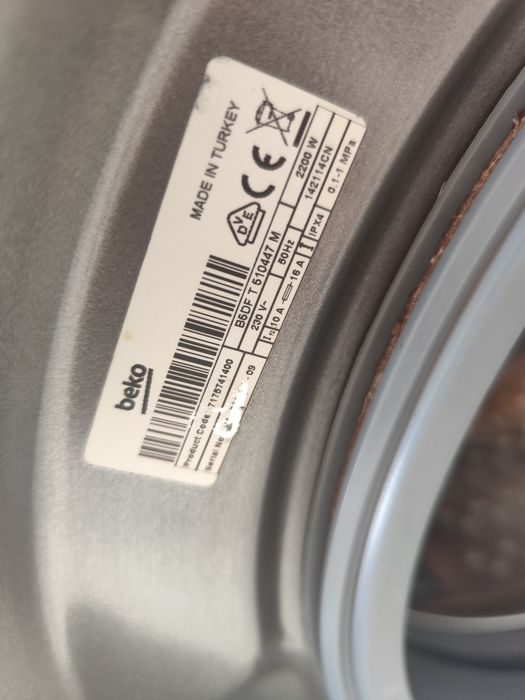 Masina de spalat Beko de 10 kg cu uscator