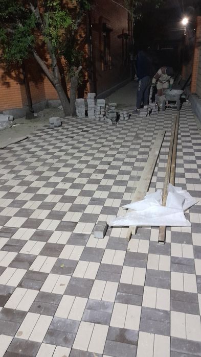 Укладка брусчатки
