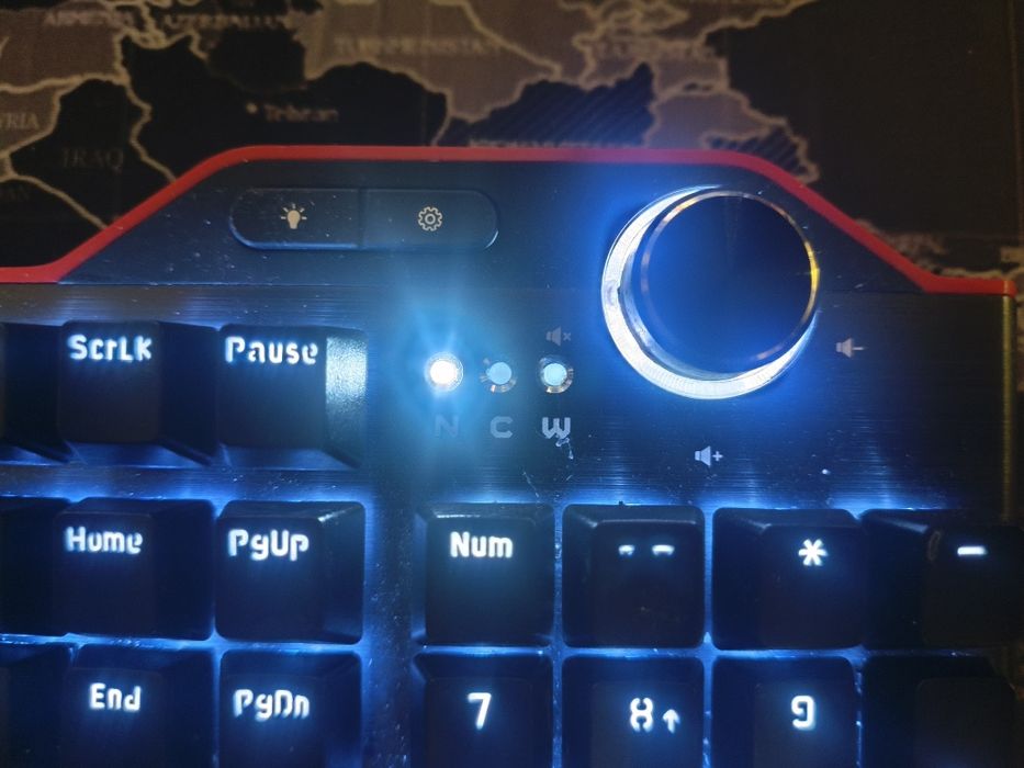 механична клавиатура Genesis  RX85