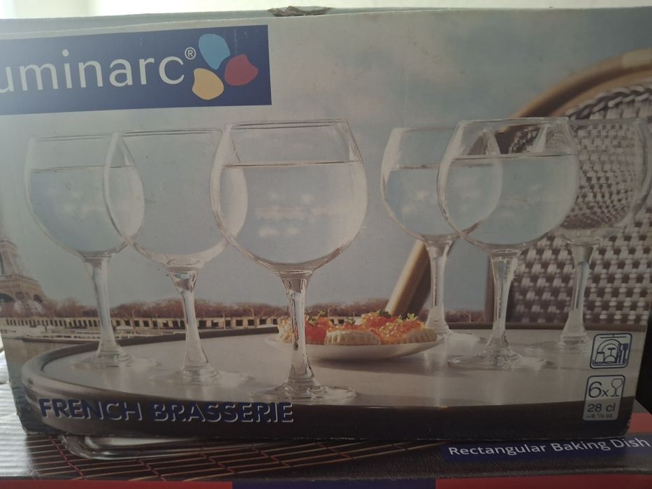 Продаю набор стаканов от люминарк состояние хорошое