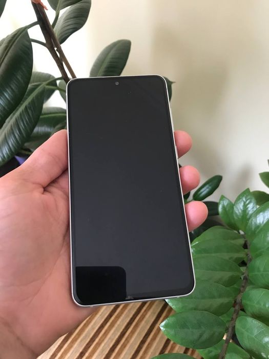 Продам Samsung galaxy S21FE 5G