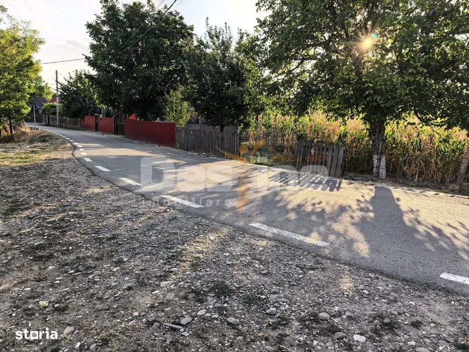 Teren intravilan 7600 mp cu certificat de urbanism P+2+M