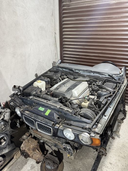 Мотор м60 обьем 3.0 BMW e34 е38