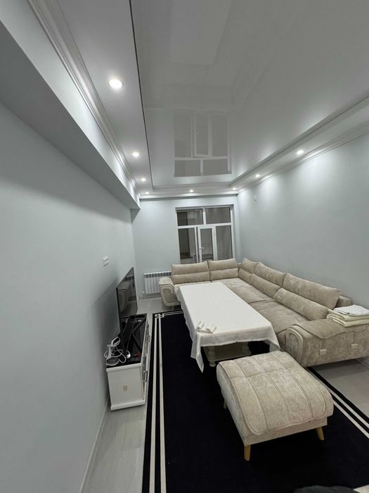 uy shoshilinch  sotiladi