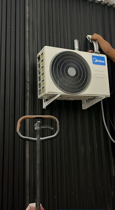 Заправка кондиционера 
Профессиональный