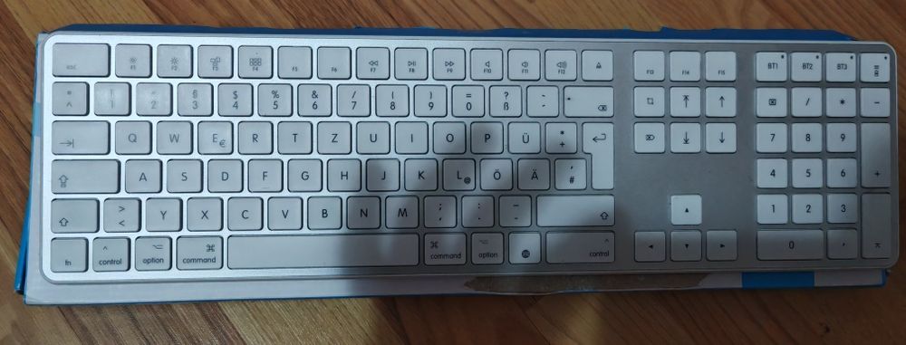 Kit tastatura wireless cu mouse, tastatura pliabila