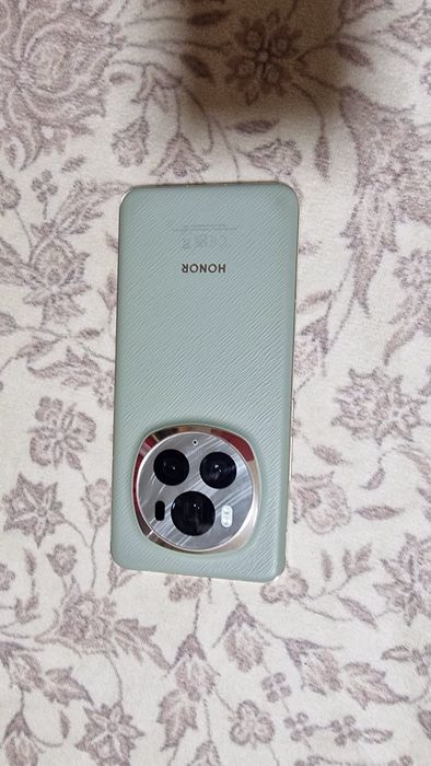 Vând honor magic 6 pro