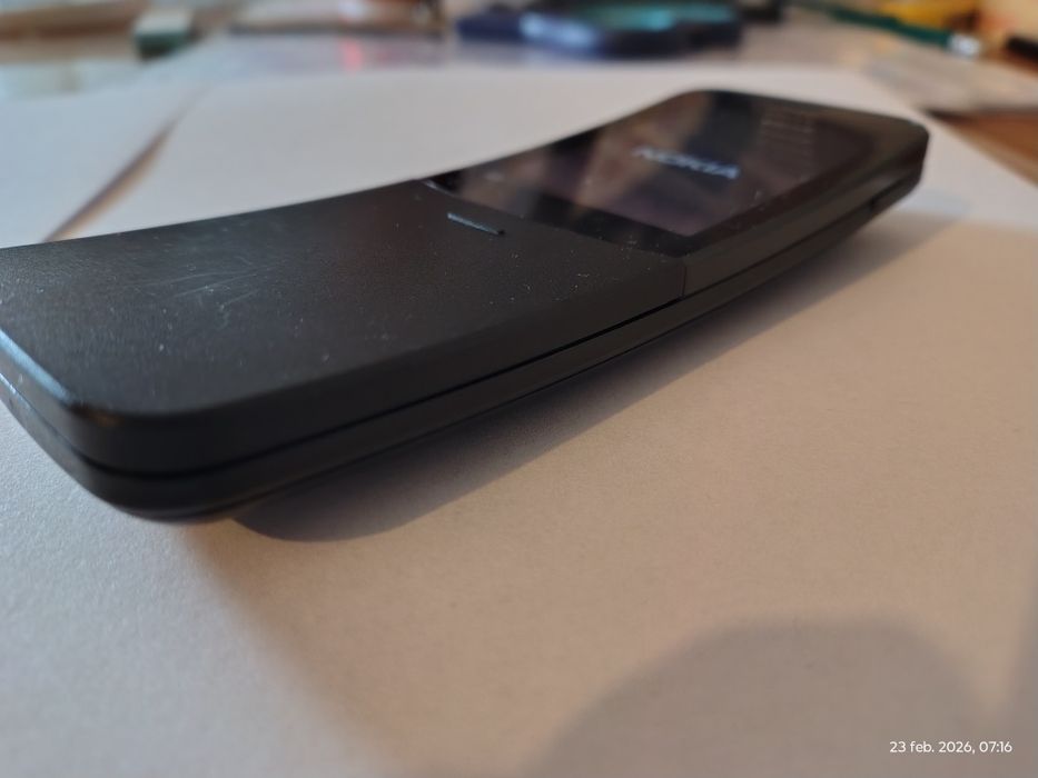 Telefon clasic NOKIA 8110