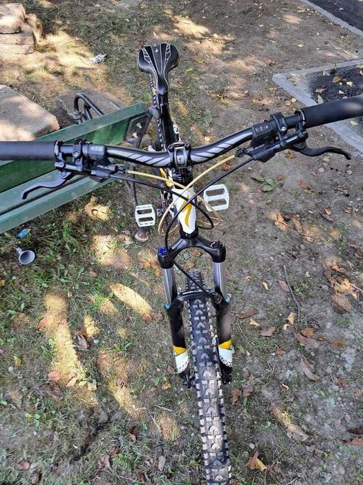 Specialized Camber Comp Full suspension 26"