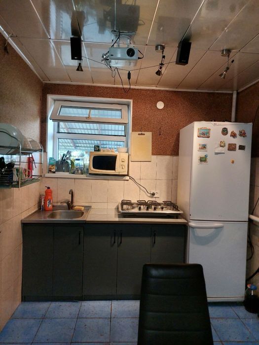 Продам двуэтажный дом