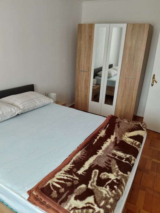 Apartament 2 camere zona Dimbovita