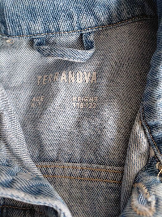 Lot rochite 6, 7 ani+ geaca de blugi.