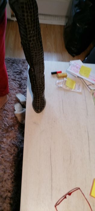Reduc. cizme piele,36 peste genunchi, speciale prin design si culoare