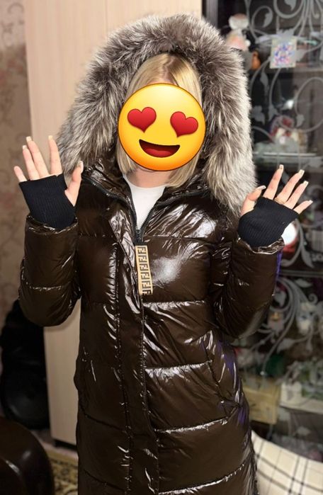 Продаётся пуховик женский