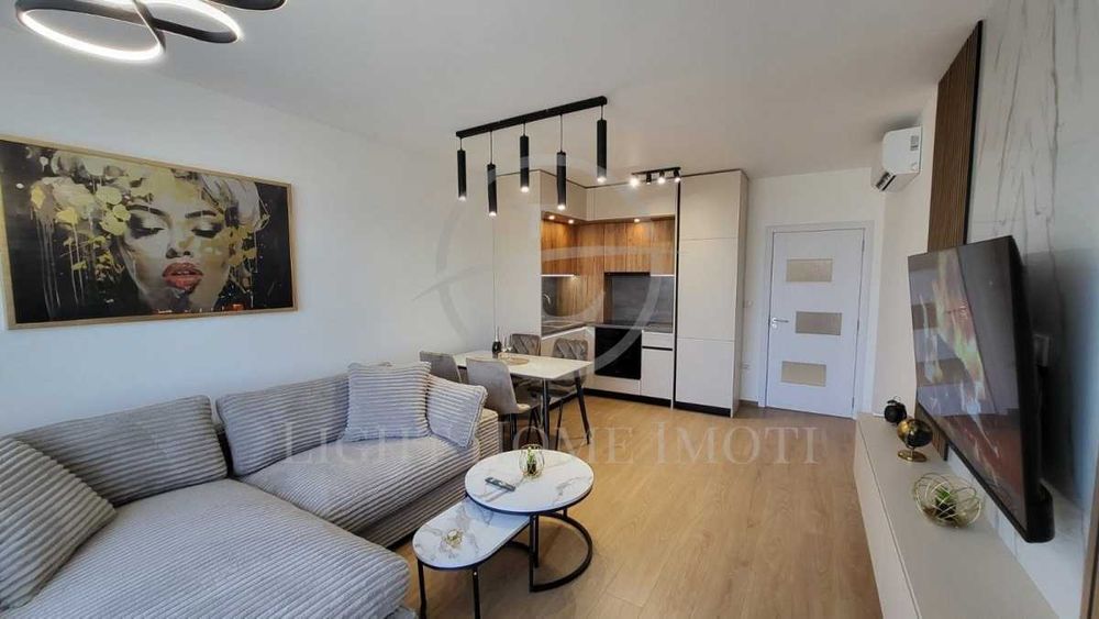 Продава се Двустаен апартамент в Пловдив, Кючук Париж - 72 кв.м за 1027 €/кв.м - Снимка #1