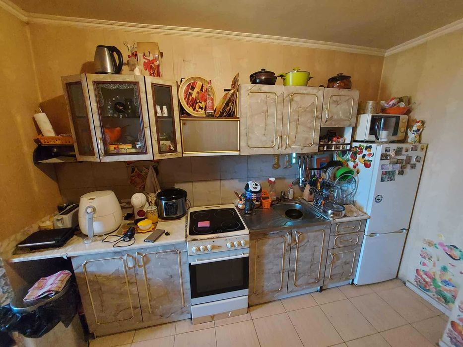 Продава се Тристаен апартамент в Търговище, Запад 2 - 90 кв.м за 992 €/кв.м - Снимка #3