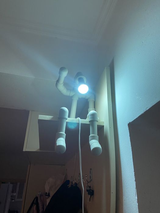 Светильник человечик