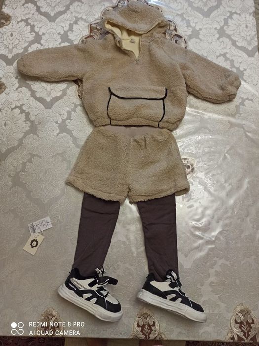 Двойка очень теплая новая из Китая