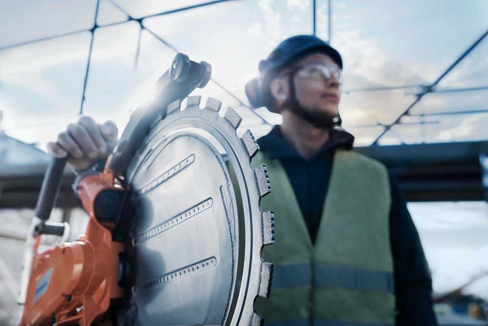 Алмазная резка проемов