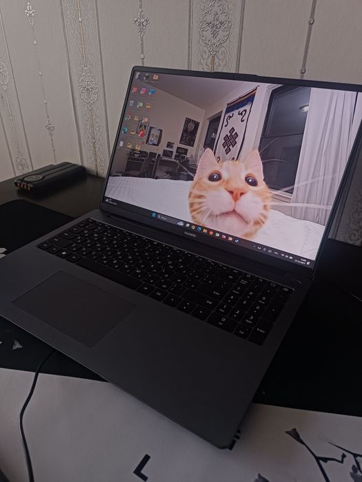 Huawei matebook d16 16/512