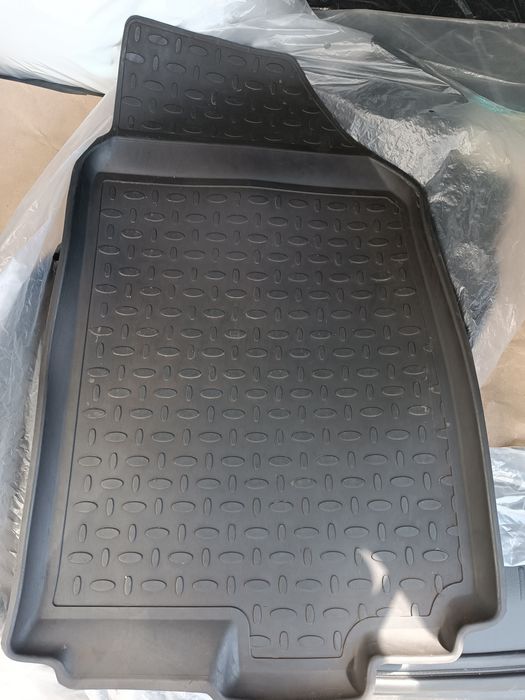 Полики резиновые оригинал Кобальт, авео