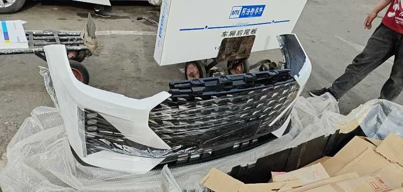 Jetour X70  Plus передний бампер Жетур х70