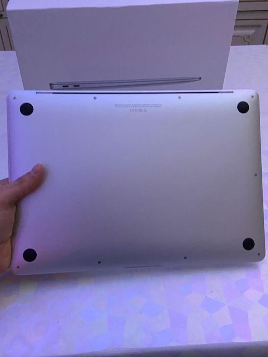 Macbook Air M1 2020