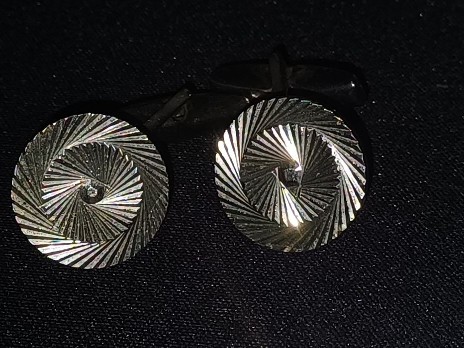 Butoni pentru camasa