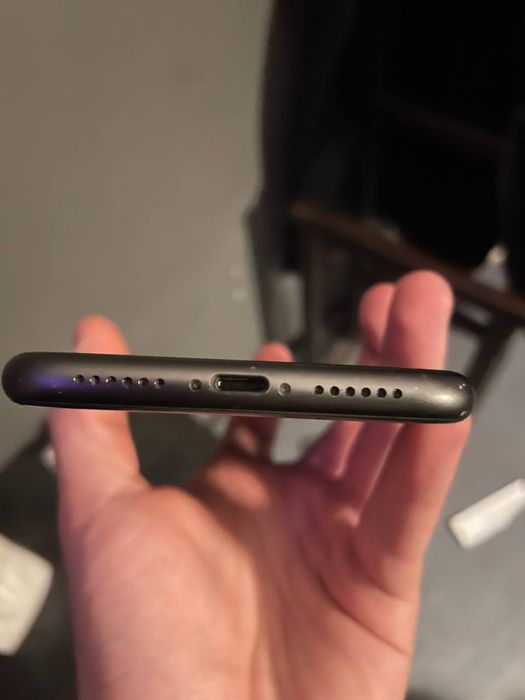 IPhone 11 64gb 74akb