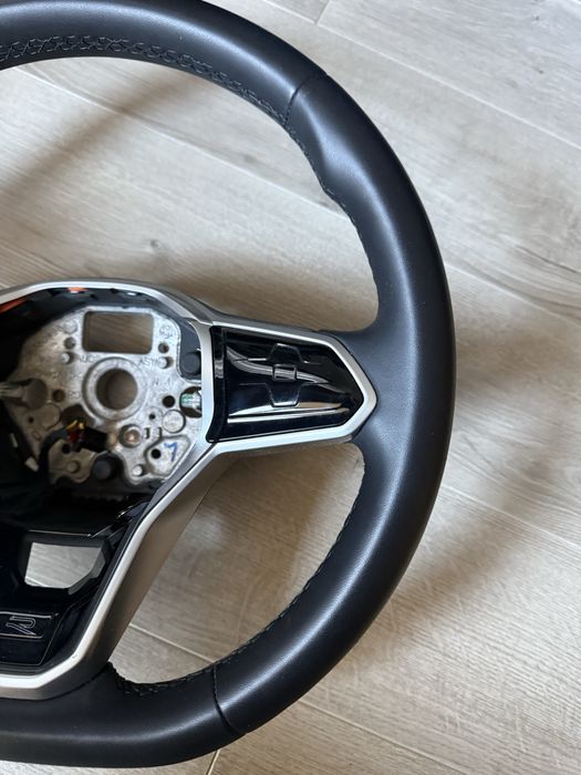 Волан VW Passat B8.5 facelift Golf 8 Tiguan T-Roc Пасат Голф