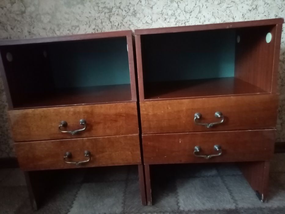 Продам тумбочки прикроватные 2шт.