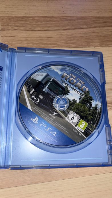 Vand joc Ps4 ,,On the road truck simulator”