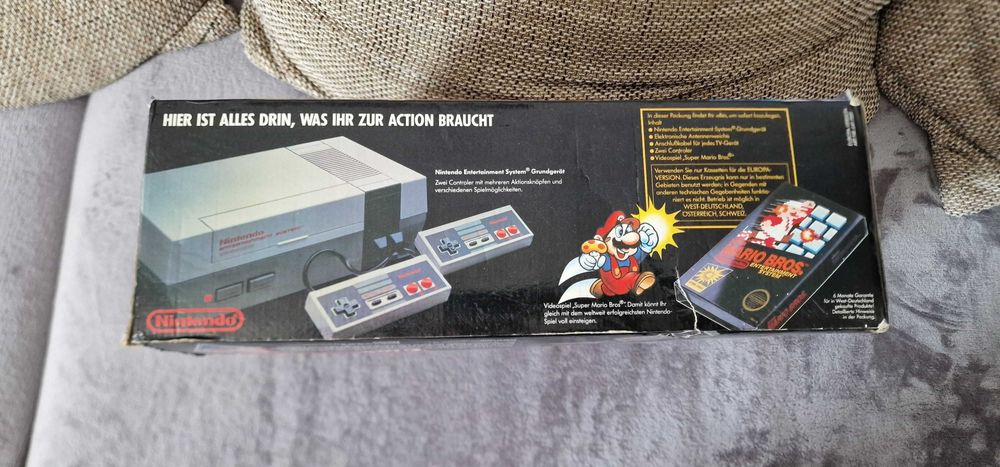 Nintendo Entertainment System (NES)
