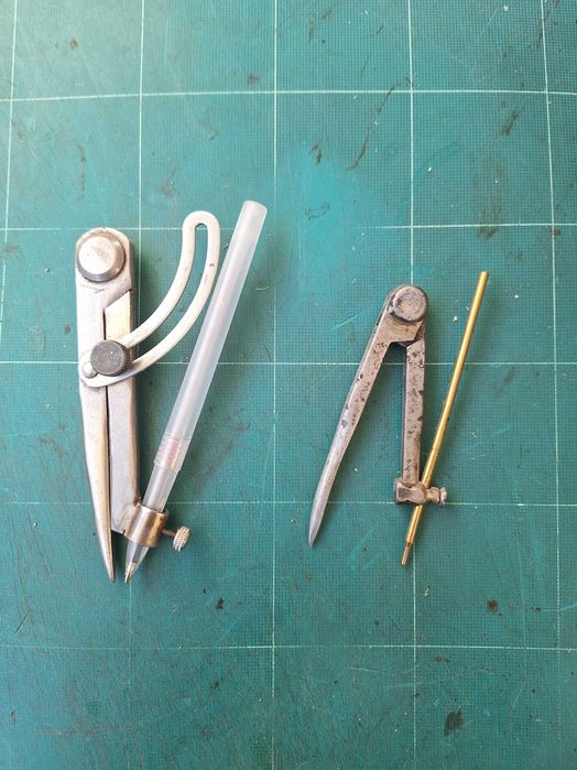 Обущарски, кожарски и сарашки инструменти