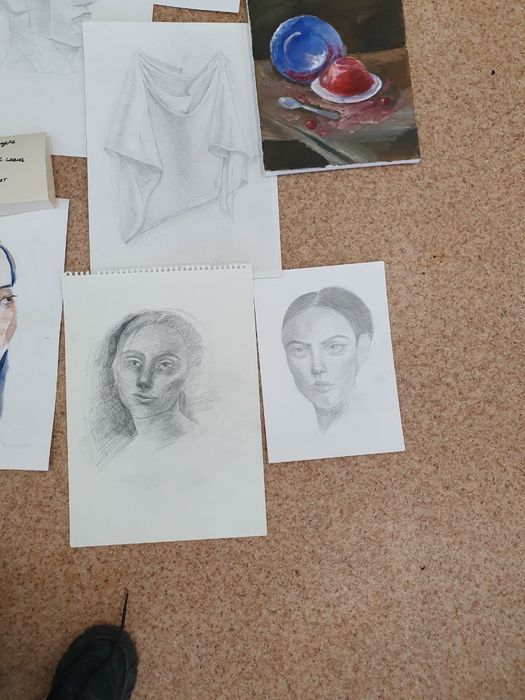 Учитель рисования