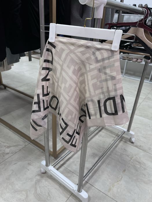 Платочки женские