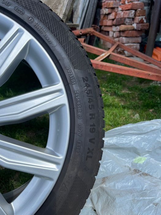 Jante + anvelope audi r19 originale 2000 km rulaj / jante + anvelope maxis mudzilla nissan patrol . 8.5 J x 15  M+S  putin uzate , se observa in poze!