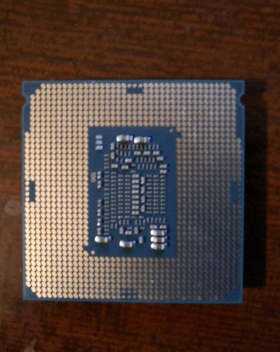 Продаётся процессор I3-9320