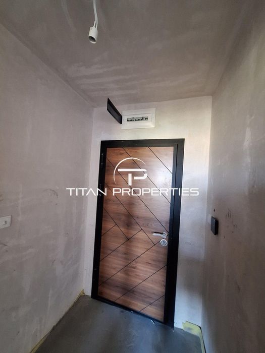 Продава се Двустаен апартамент в Пловдив, Остромила - 68 кв.м за 1853 €/кв.м - Снимка #6