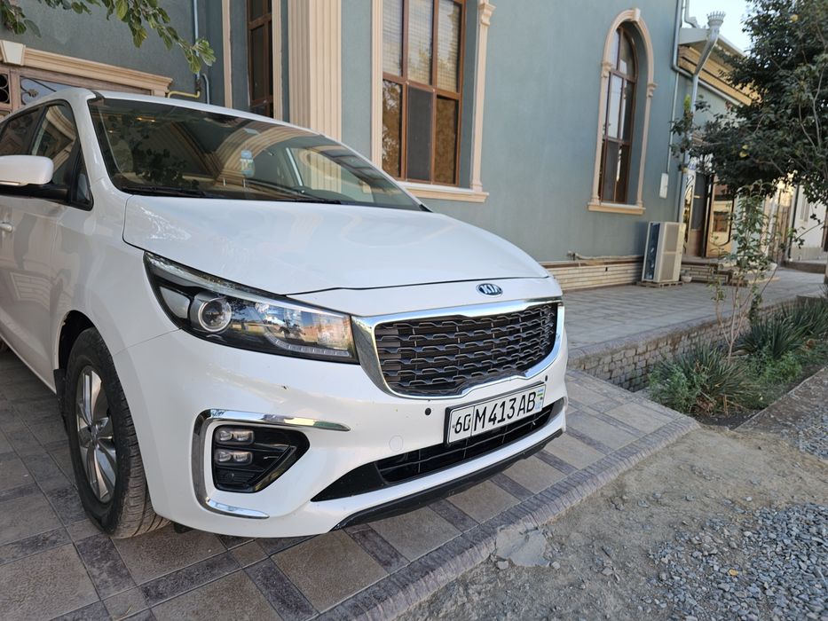 Киа Карневал продаётся