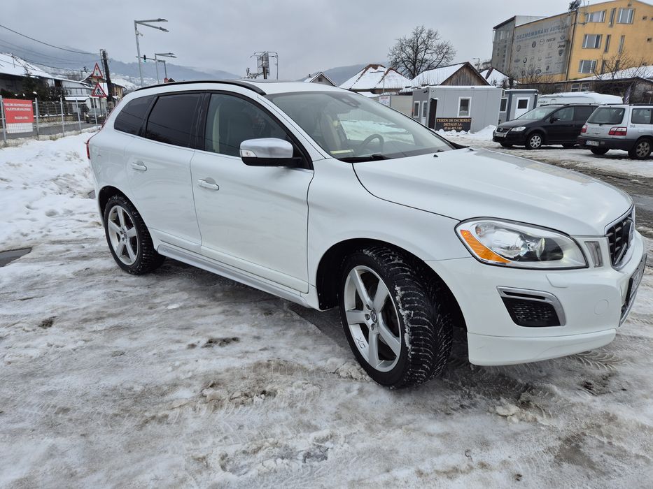 Volvo XC60 R-Design 2012 4x4 2.4 Diesel automat