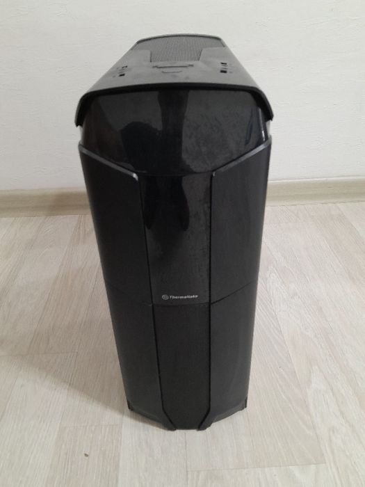 Корпус для компьютера 2 штуки