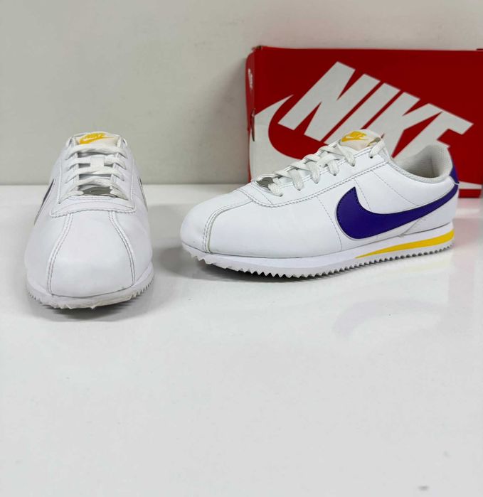 Nike Cortez White
