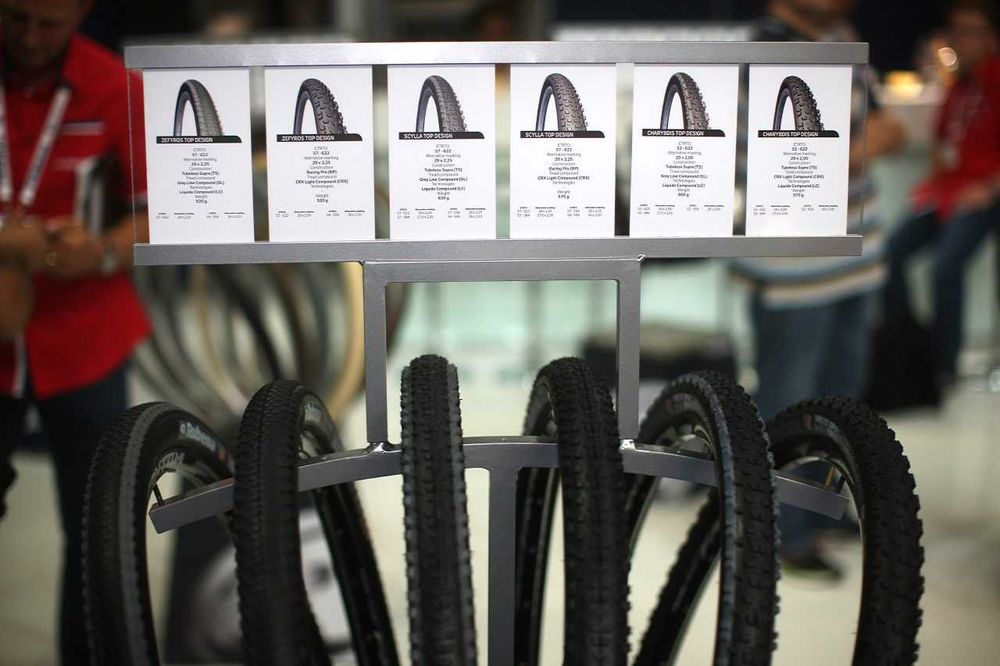 Външни гуми от ЧЕХИЯ за велосипеди, колела, триколки и детски колички!