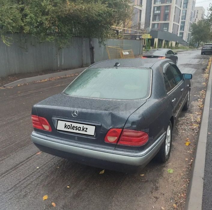 Mercedes Benz w210 Elegence